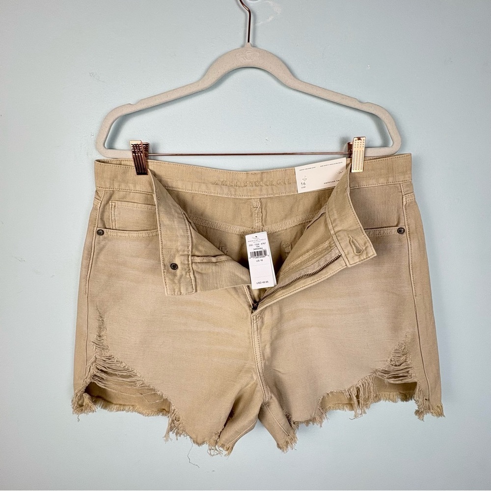 American Eagle Outfitters High-Waist Frayed Hem Shorts - Beige